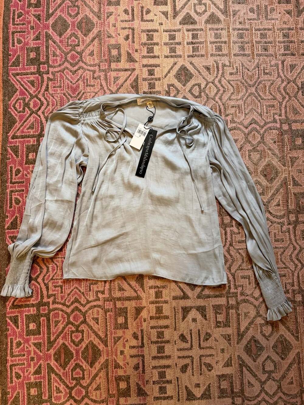 Catherine Malandrino Long Sleeve Blouse Size S grey Silk Blend V-neck